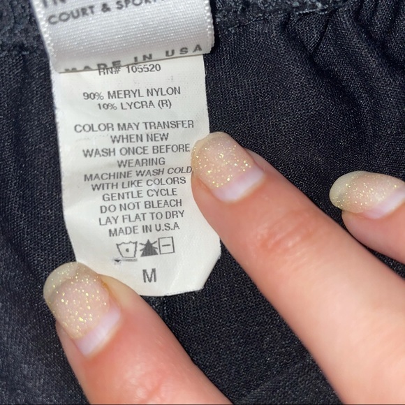 Tennis Ball Holding Sports Shorts sz M - Picture 3 of 4